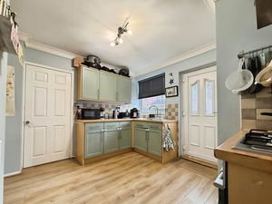 Photo 5- click for photo gallery